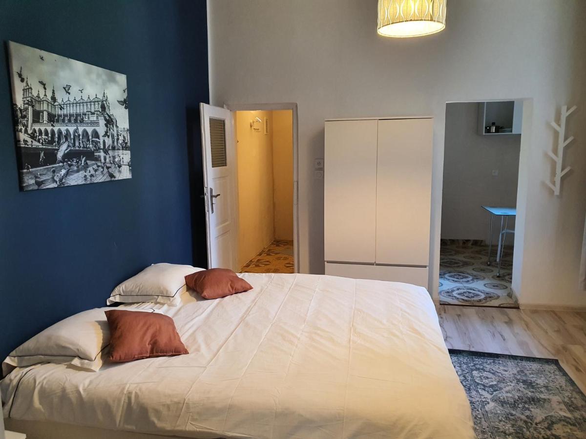 Amen Aparthotel Residence Krasków Εξωτερικό φωτογραφία