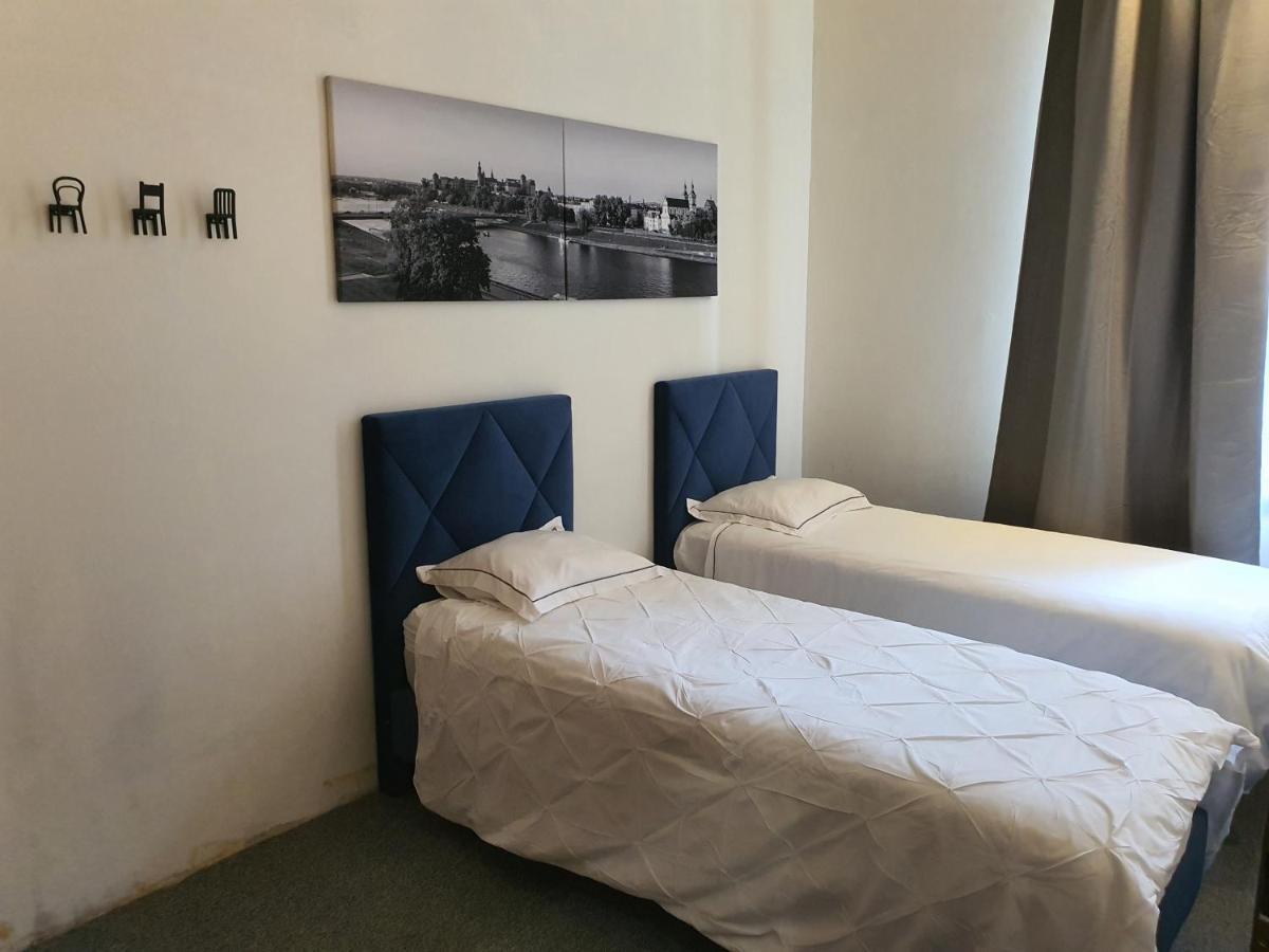 Amen Aparthotel Residence Krasków Εξωτερικό φωτογραφία