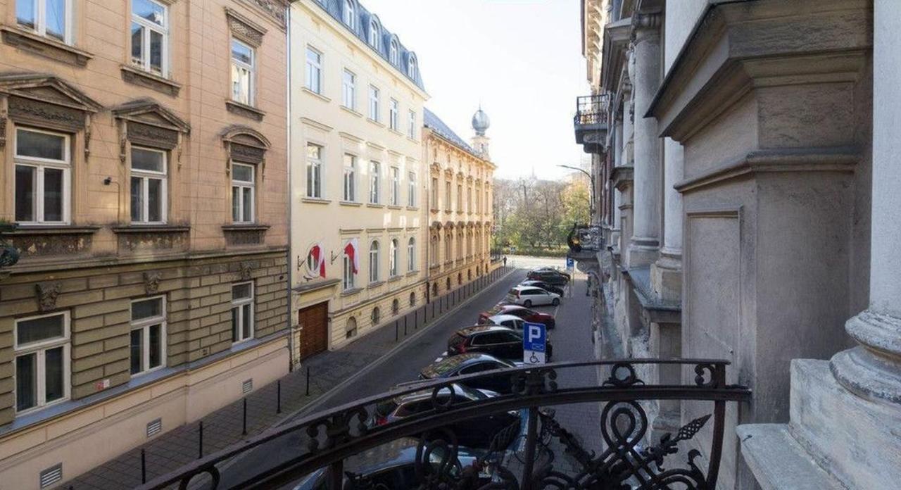 Amen Aparthotel Residence Krasków Εξωτερικό φωτογραφία