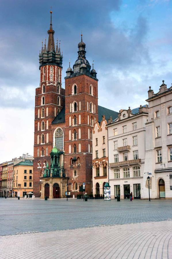 Amen Aparthotel Residence Krasków Εξωτερικό φωτογραφία
